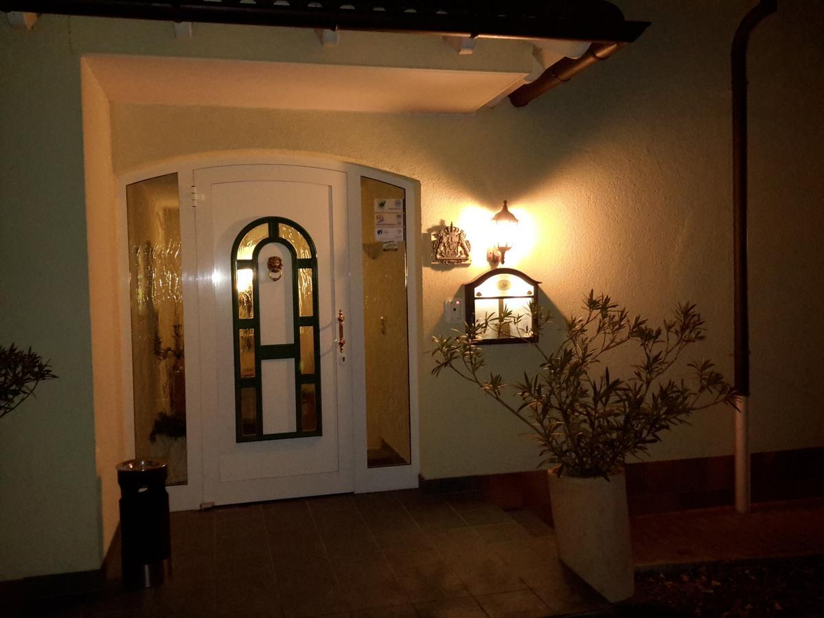 Hotel Gruner Hahn Schippach  Extérieur photo