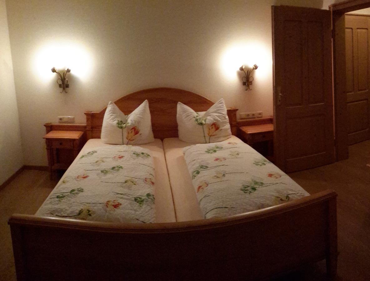 Hotel Gruner Hahn Schippach  Chambre photo